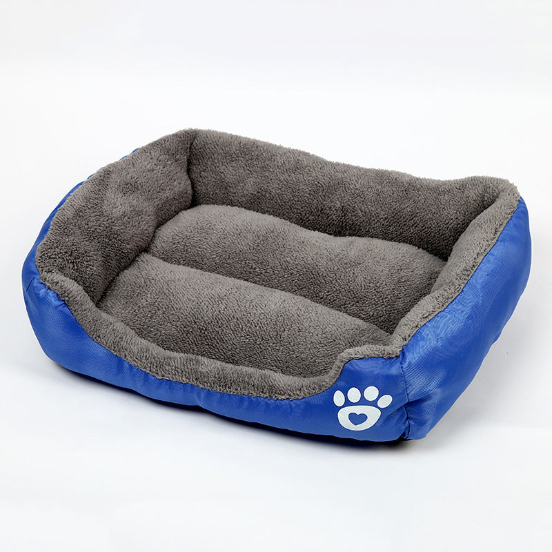 Cama de forro polar suave y acogedora para mascotas